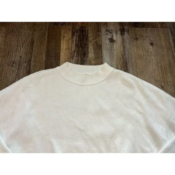 Free People Easy Street Tunic in White Size Medium - Picture 4 of 9